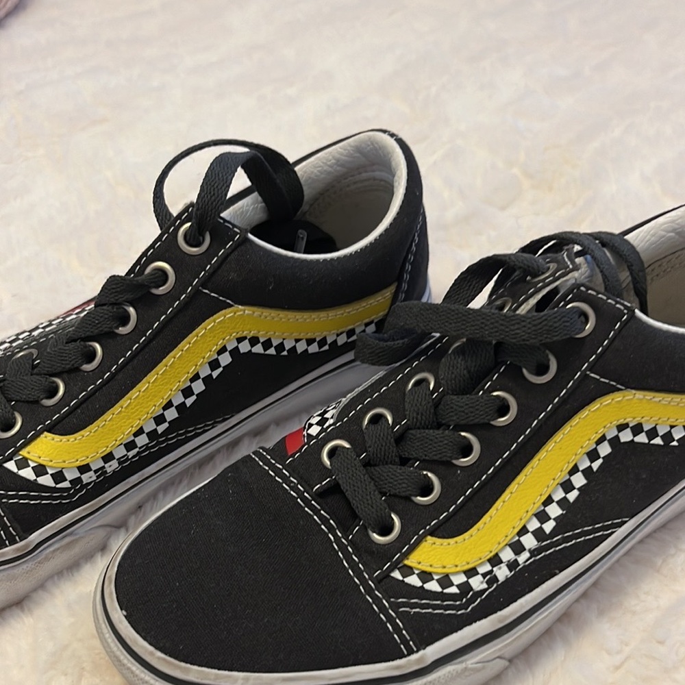 Size 7 women’s checkered vans